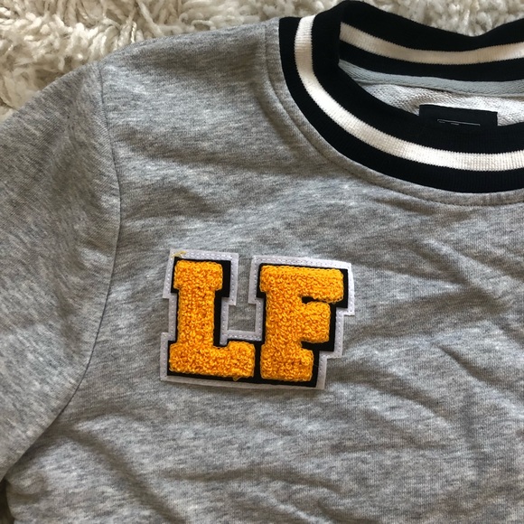 LF Grey Cropped Crewneck - Picture 2 of 3